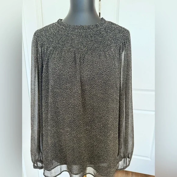 LOFT Black Sheer Women’s Blouse - Picture 2 of 7